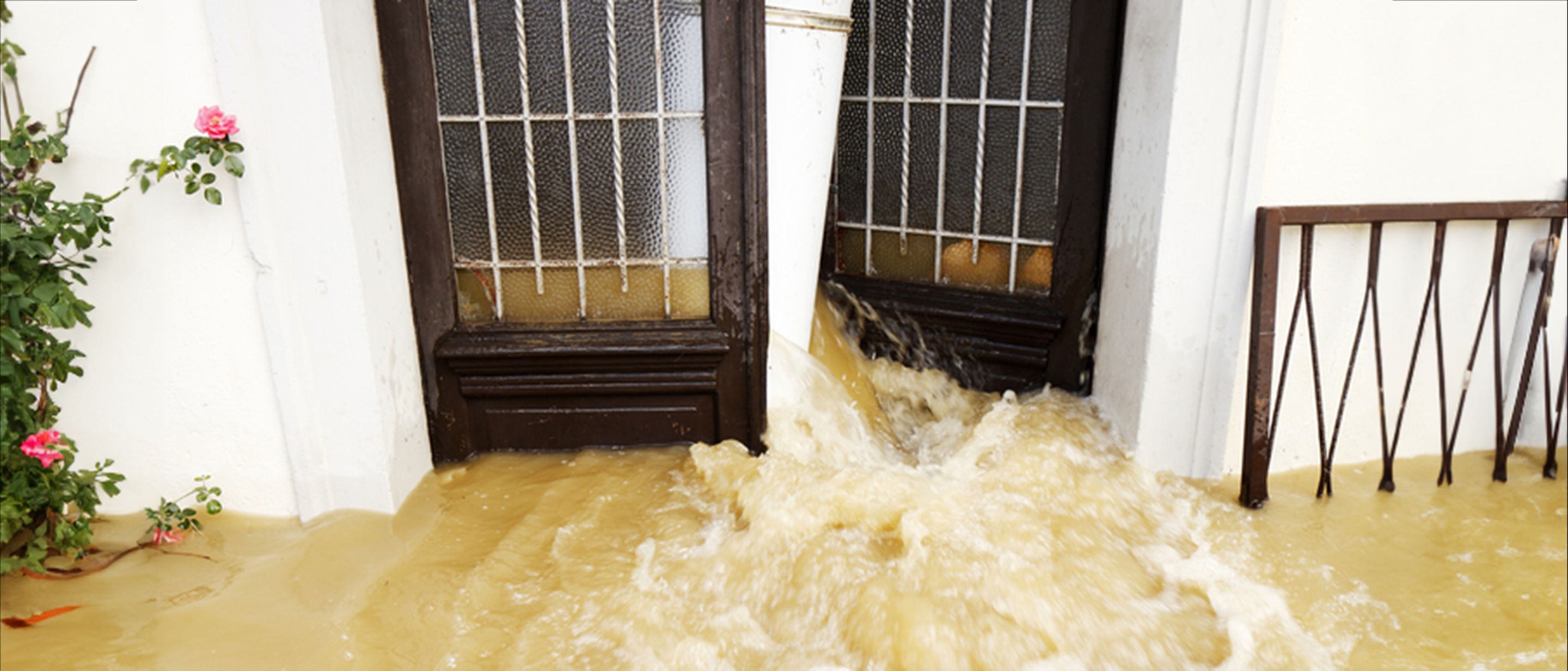 Flood_damage_flood_bags.png
